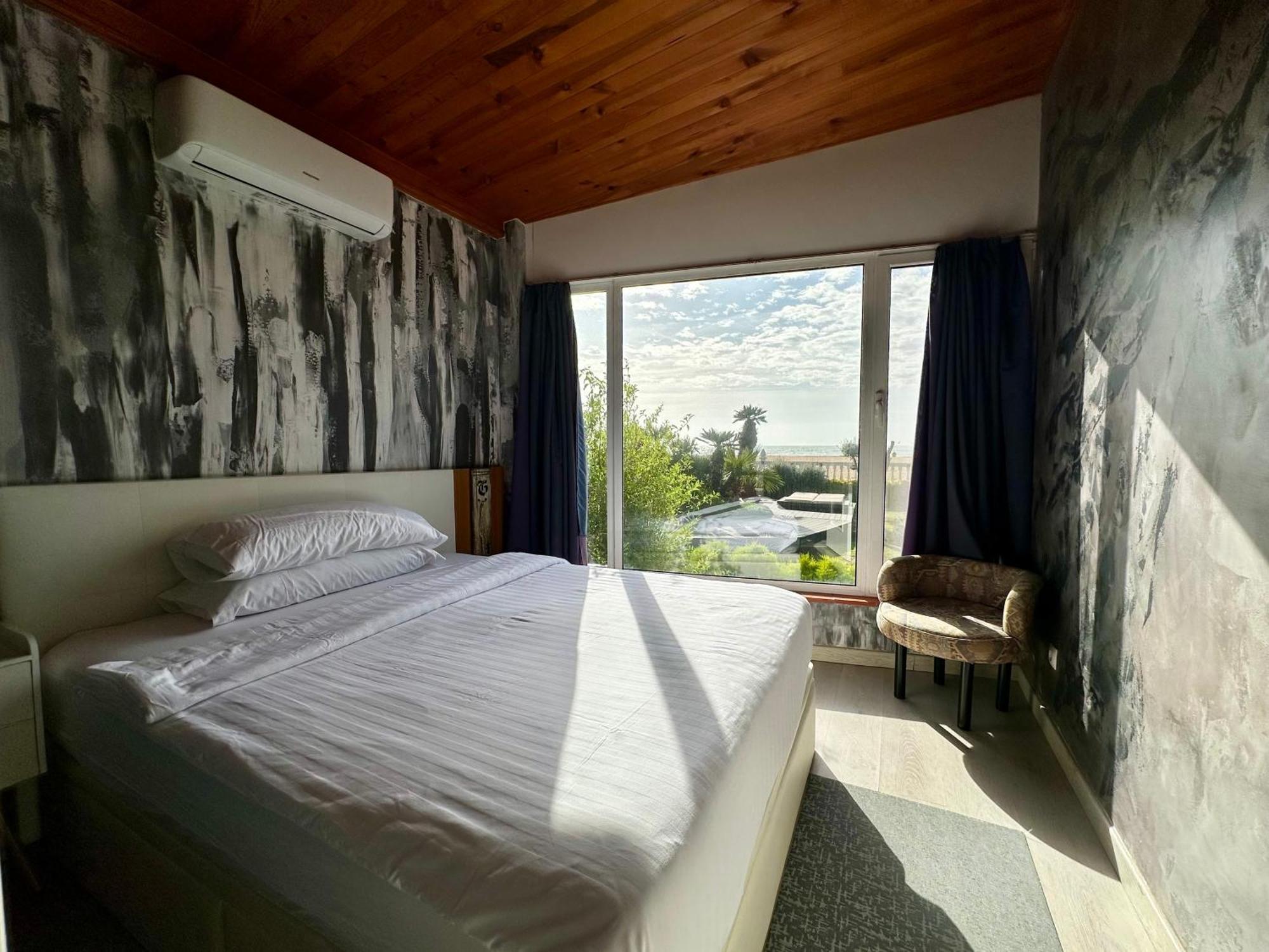 Boutique Home The Beach Malgrat de Mar Exterior foto