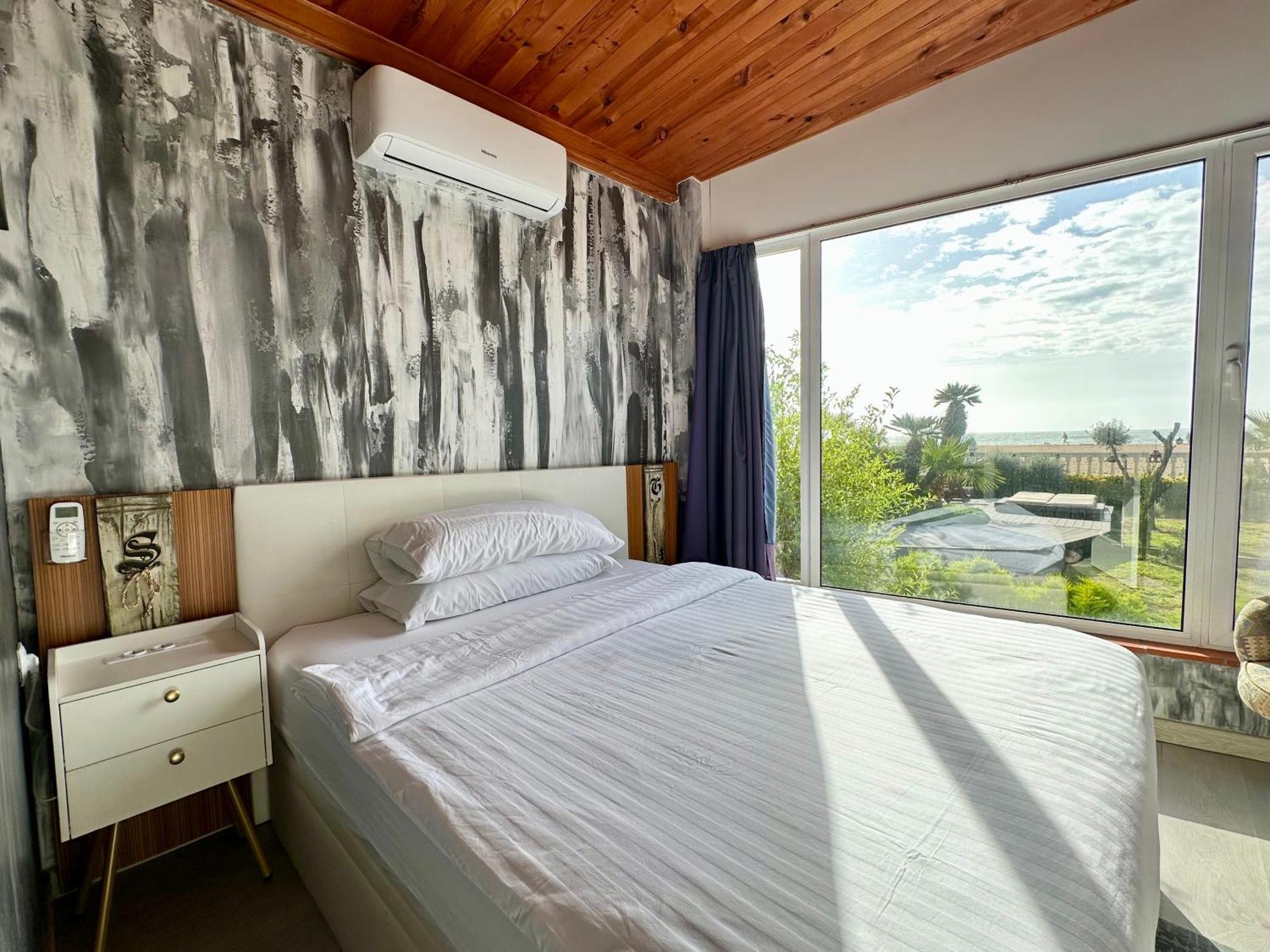 Boutique Home The Beach Malgrat de Mar Exterior foto